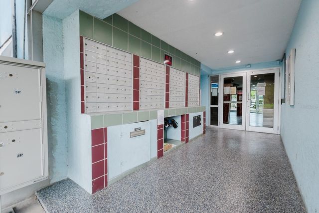 3315 58TH AVENUE S 222, St Petersburg, FL 33712
