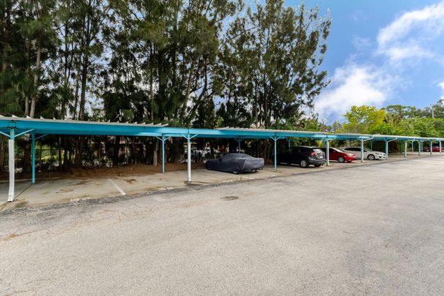 3315 58TH AVENUE S 222, St Petersburg, FL 33712