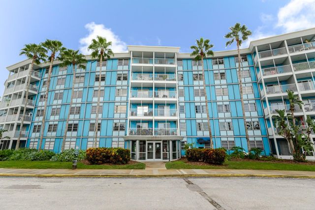 3315 58TH AVENUE S 222, St Petersburg, FL 33712