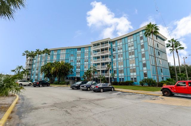 3315 58TH AVENUE S 222, St Petersburg, FL 33712