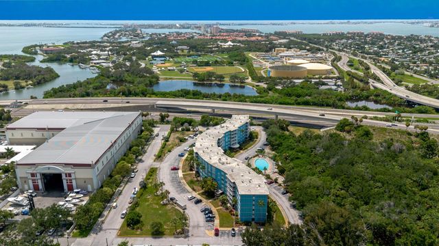 3315 58TH AVENUE S 222, St Petersburg, FL 33712