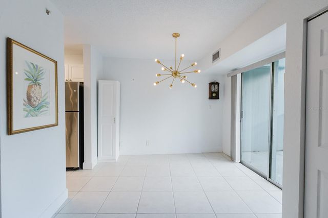 3315 58TH AVENUE S 222, St Petersburg, FL 33712