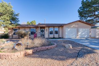 1616 Zena Lona Street NE, Albuquerque, NM 87112