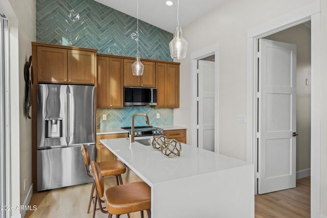 1115 S MONTEZUMA Avenue, Phoenix, AZ 85003
