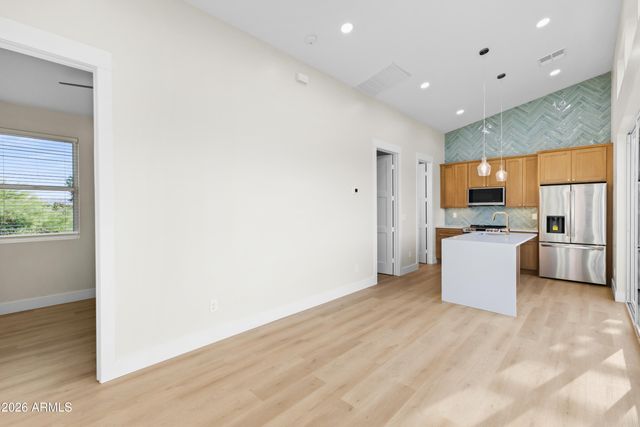 1115 S MONTEZUMA Avenue, Phoenix, AZ 85003