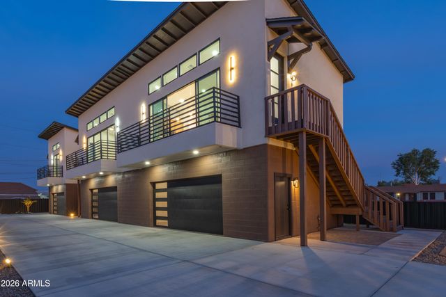 1115 S MONTEZUMA Avenue, Phoenix, AZ 85003
