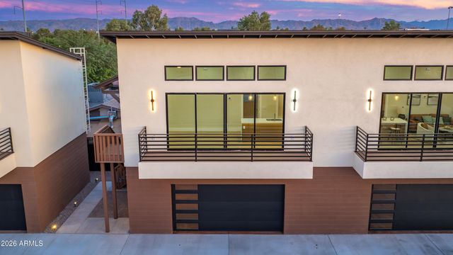 1115 S MONTEZUMA Avenue, Phoenix, AZ 85003