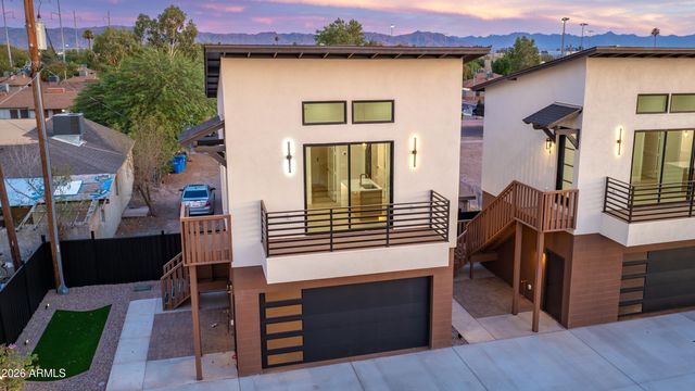 1115 S MONTEZUMA Avenue, Phoenix, AZ 85003