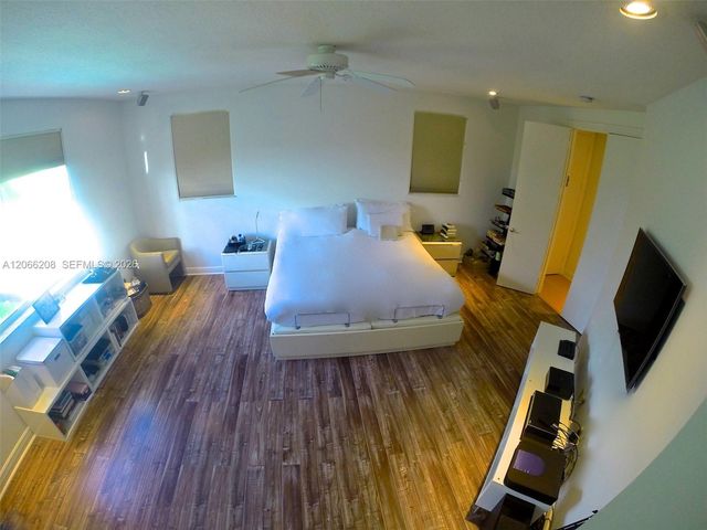 1675 NE 196th Street, Miami, FL 33179