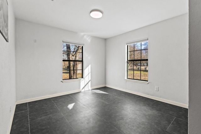 4572 County Road 2700, Telephone, TX 75488