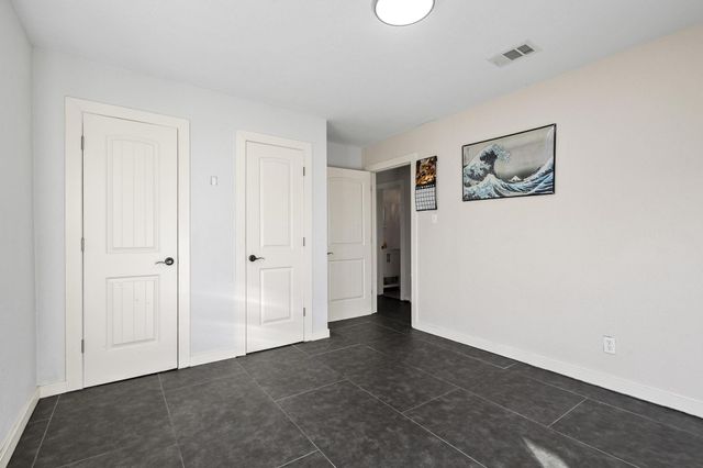 4572 County Road 2700, Telephone, TX 75488