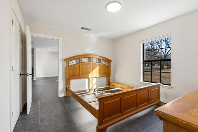 4572 County Road 2700, Telephone, TX 75488