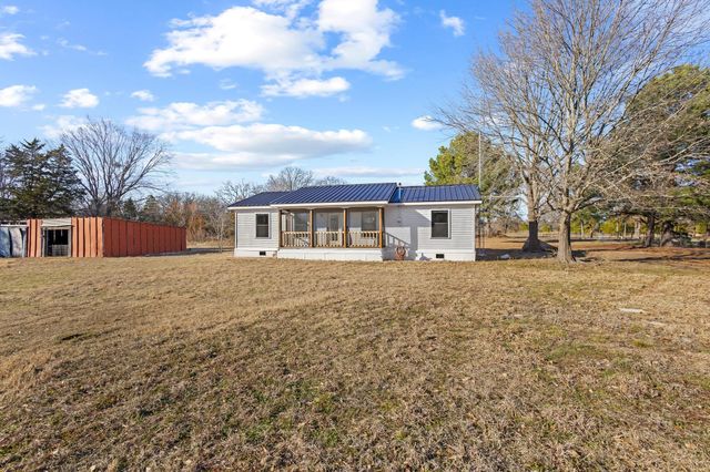 4572 County Road 2700, Telephone, TX 75488