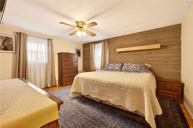 19 Gannett Road, Farmington, NY 14425