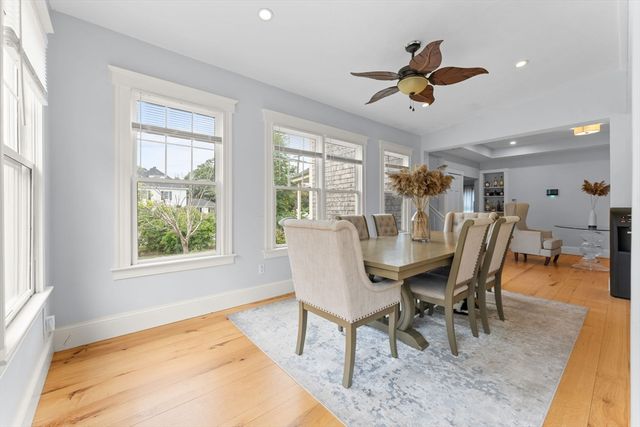 896 Plymouth St, Abington, MA 02351