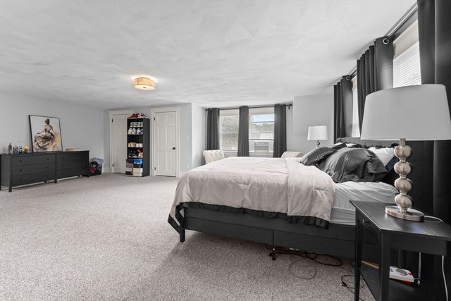 896 Plymouth St, Abington, MA 02351