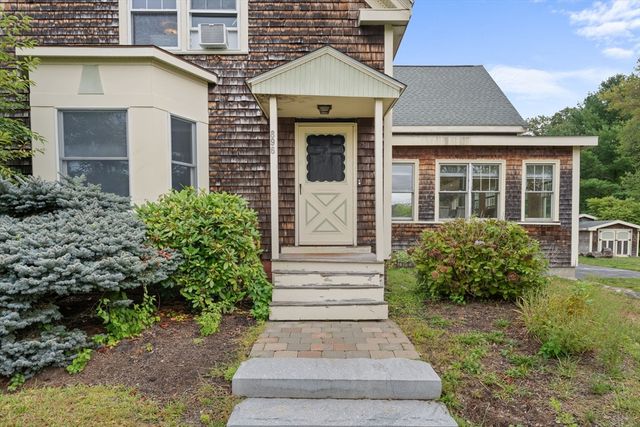 896 Plymouth St, Abington, MA 02351