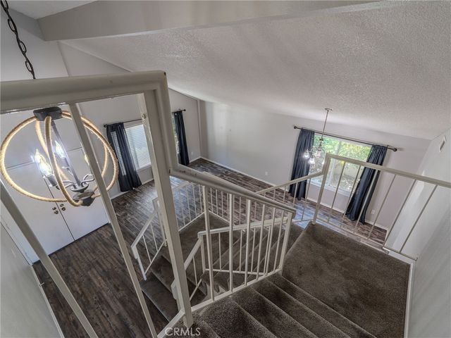 513 E Pioneer Avenue, Redlands, CA 92374