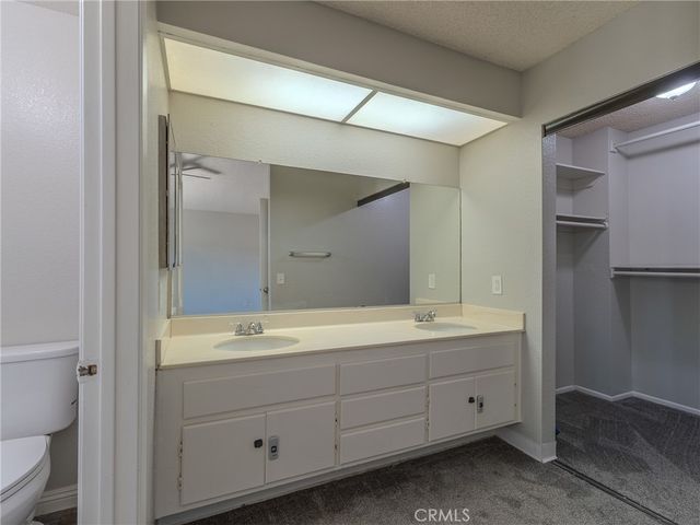 513 E Pioneer Avenue, Redlands, CA 92374