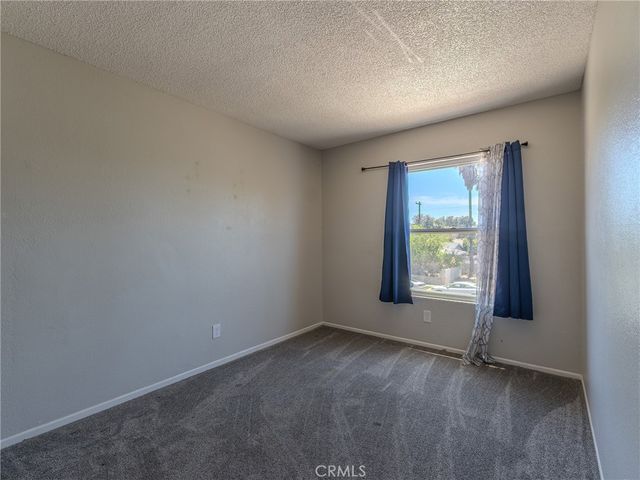 513 E Pioneer Avenue, Redlands, CA 92374