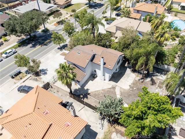 513 E Pioneer Avenue, Redlands, CA 92374