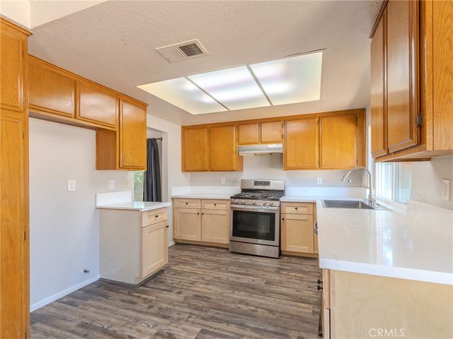 513 E Pioneer Avenue, Redlands, CA 92374