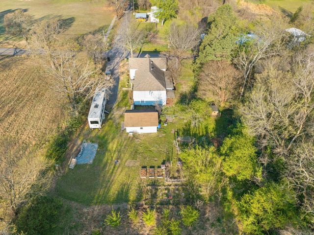 606 N Roseville St Street, Altus, AR 72821
