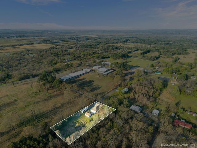 606 N Roseville St Street, Altus, AR 72821