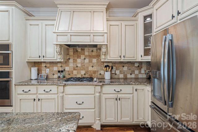 3808 Falling Creek Road NE, Hickory, NC 28601