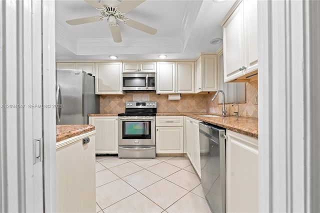 145 Atlantis Boulevard 101, Atlantis, FL 33462