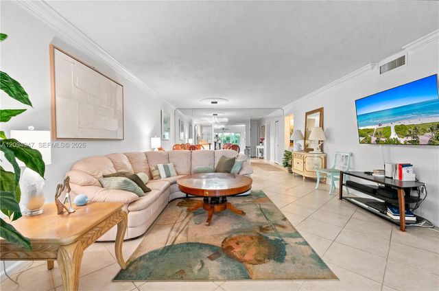 145 Atlantis Boulevard 101, Atlantis, FL 33462