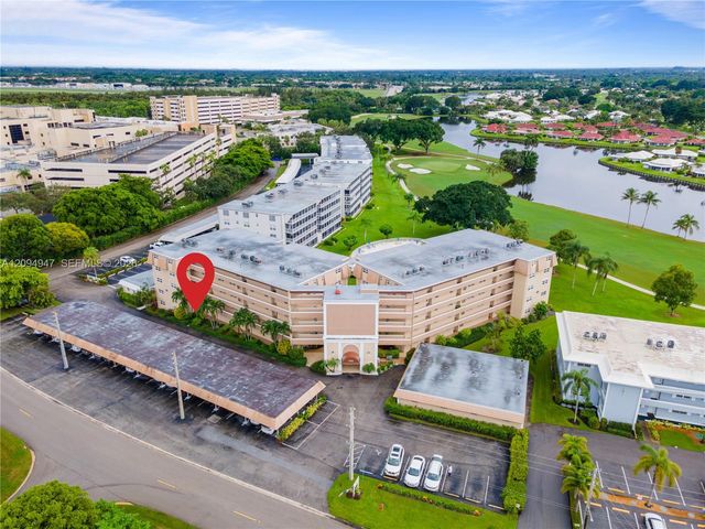 145 Atlantis Boulevard 101, Atlantis, FL 33462