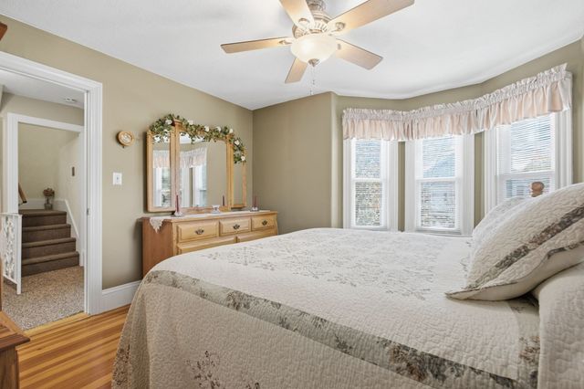 26 Tappan St, Melrose, MA 02176