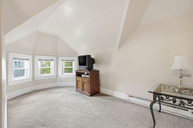 26 Tappan St, Melrose, MA 02176