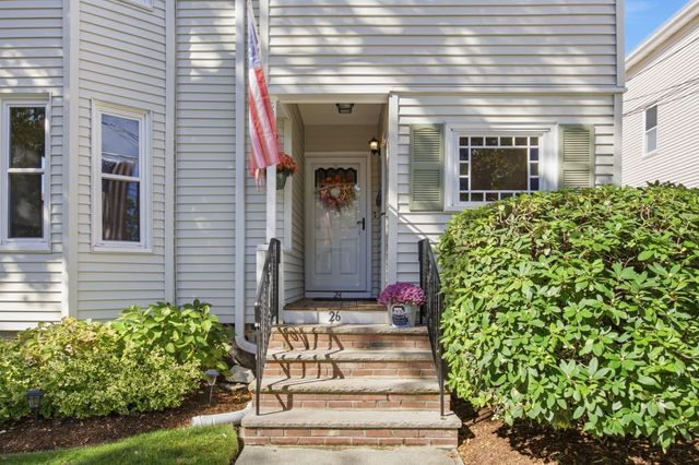 26 Tappan St, Melrose, MA 02176