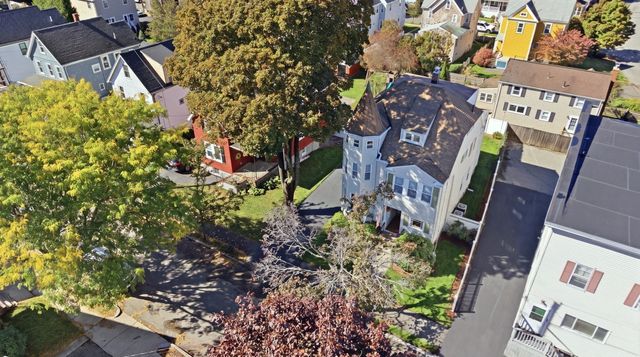 26 Tappan St, Melrose, MA 02176