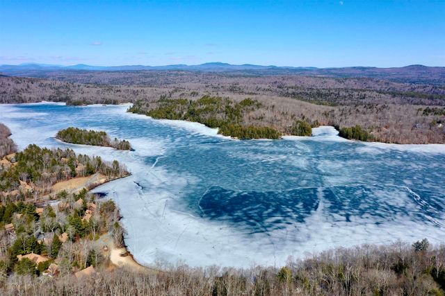 2 Turner Brae, Grantham, NH 03753