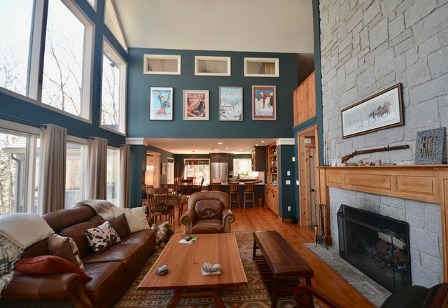 2 Turner Brae, Grantham, NH 03753