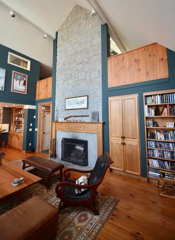 2 Turner Brae, Grantham, NH 03753