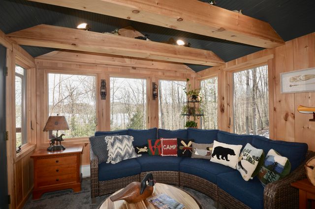 2 Turner Brae, Grantham, NH 03753