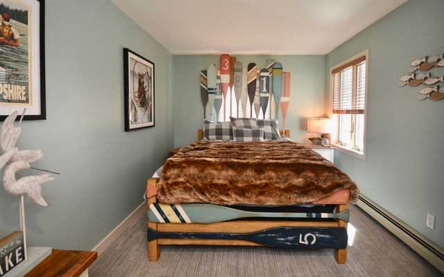 2 Turner Brae, Grantham, NH 03753