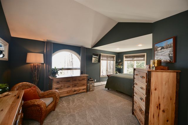 2 Turner Brae, Grantham, NH 03753