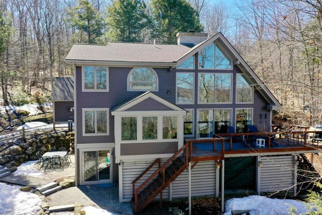 2 Turner Brae, Grantham, NH 03753