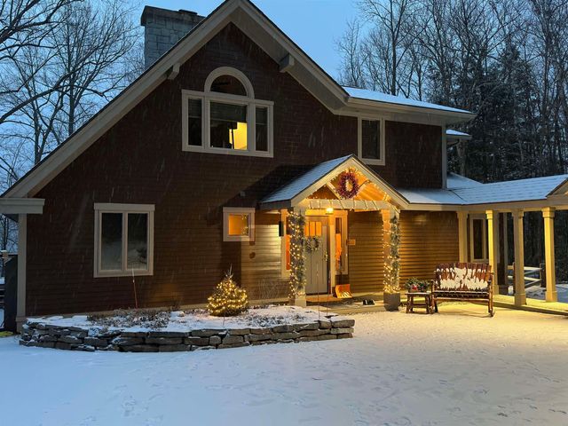 2 Turner Brae, Grantham, NH 03753