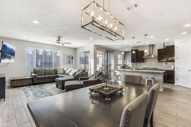 2314 Pati Ann Lane NE, Rio Rancho, NM 87144