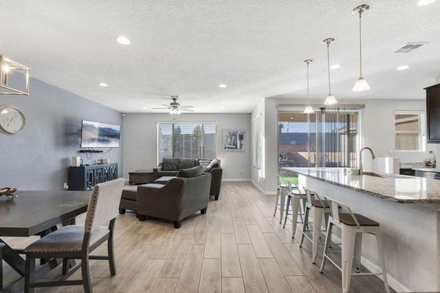 2314 Pati Ann Lane NE, Rio Rancho, NM 87144