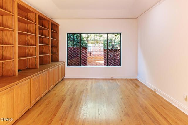 136 S Arden Boulevard, Los Angeles, CA 90004