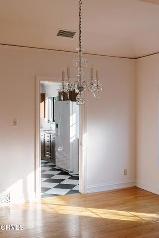 136 S Arden Boulevard, Los Angeles, CA 90004