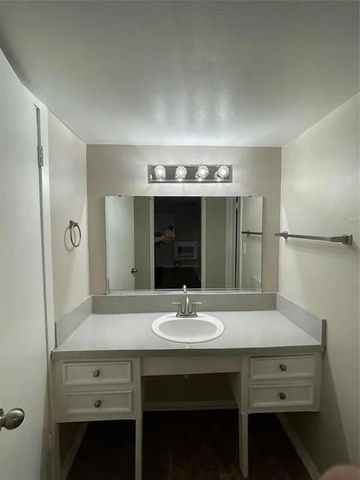 2006 Sul Ross Street 15, Houston, TX 77098