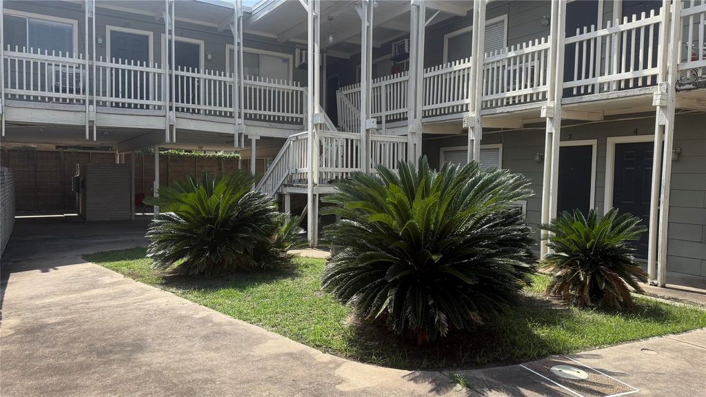 2006 Sul Ross Street 15, Houston, TX 77098